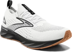 BROOKS Men's Levitate Stealthfit 6 (121 - White/Black) -Saucony Store D6CAF521 830F 4473 9BDD 0FD5CE8F72DB